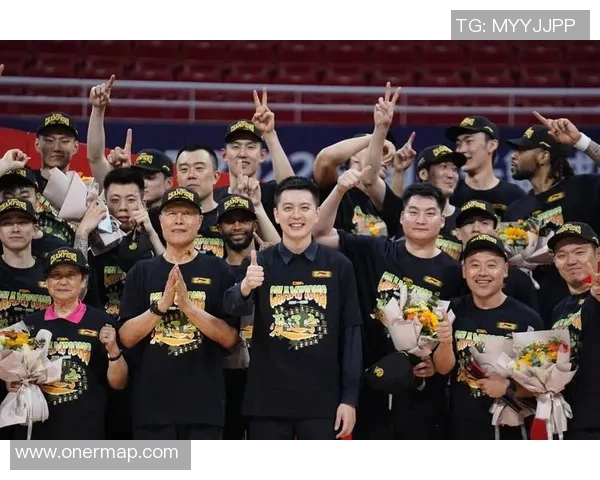 辽宁男篮蝉联CBA总冠军，赢得社会各界一致好评